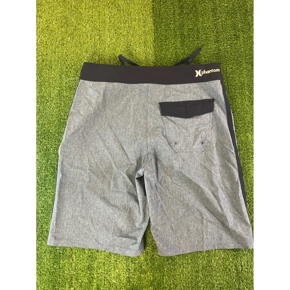 Hurley Phantom‎ Mens Board Shorts Size 36 Light Blue Navy Stripe Swim Trunks